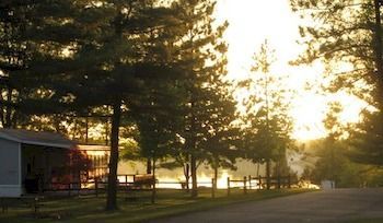 Howe Twin Mills Rv Resort מראה חיצוני תמונה
